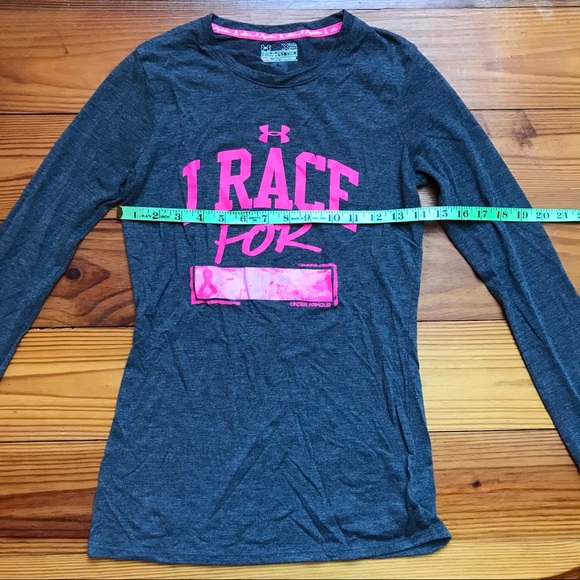 Under Armour Breast Cancer Running Tops, EUC, XS - Picture 6 of 16